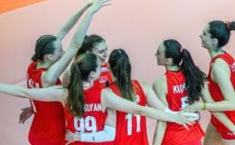 18 Yaş Altı Kadın Milli Voleybol Takımı, Finlandiya’yı 3-0 geçti