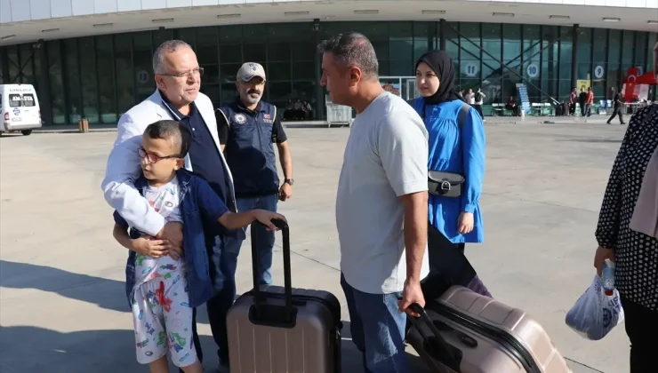 Amasya Üniversitesi, Yeni Öğrencileri Otogarda Karşıladı