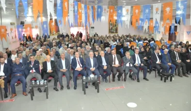 AK Parti Gümüşhacıköy 8. Olağan İlçe Kongresi Yapıldı